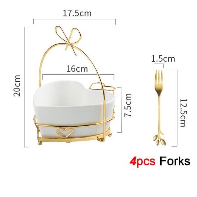 Bát đựng trái cây bằng sứ hình trái tim dễ thương kèm dĩa BP