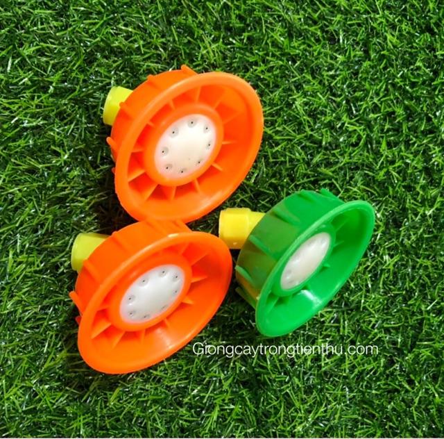 BEC LOA 8 LỖ PHUN 3 cái