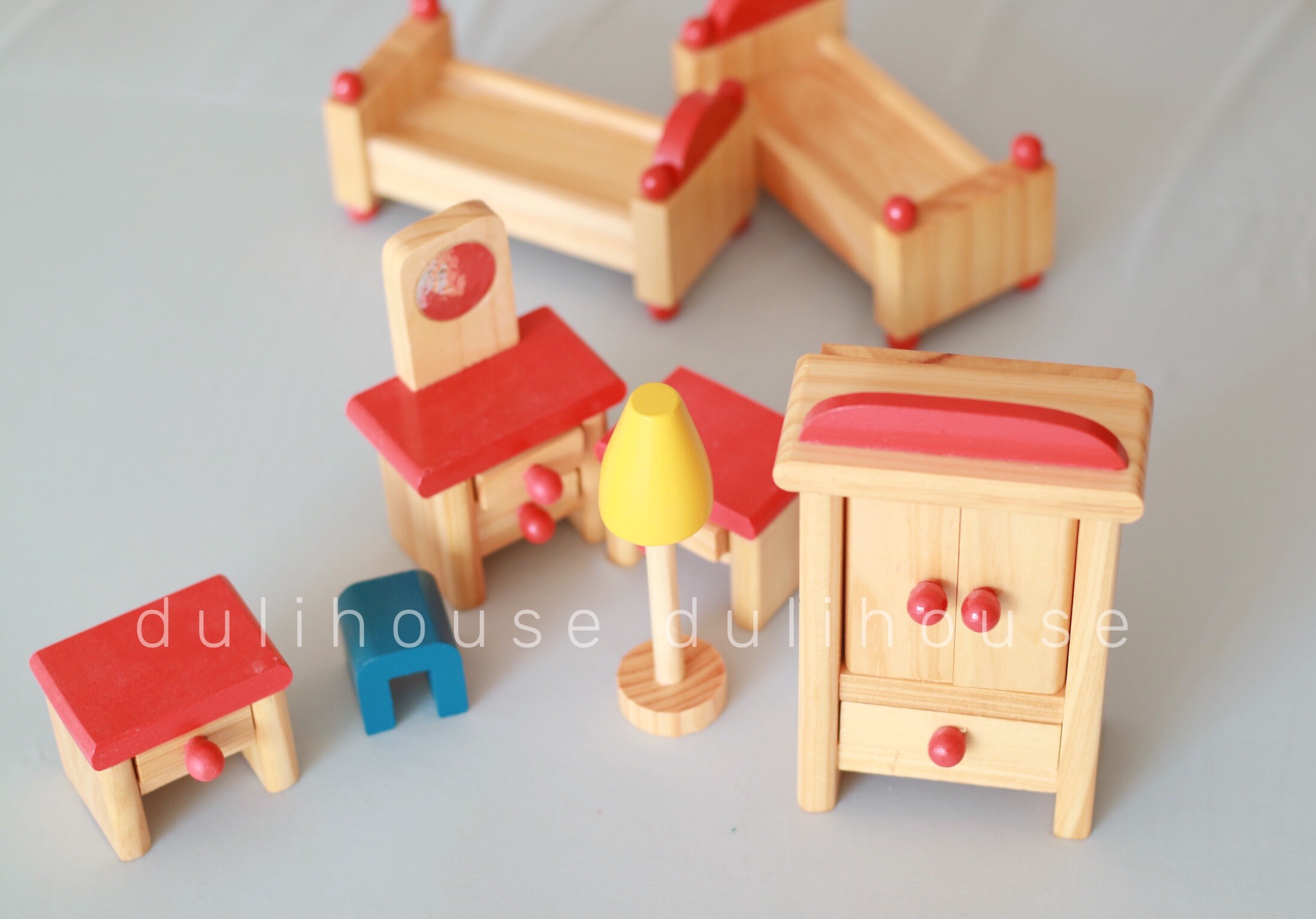 Đồ chơi gỗ cao cấp Phòng ngủ ba mẹ - Hỗ trợ khả năng nhận biết các đồ vật, tăng khả năng tư duy sáng tạo trong việc sắp xếp, sản xuất tại Việt Nam