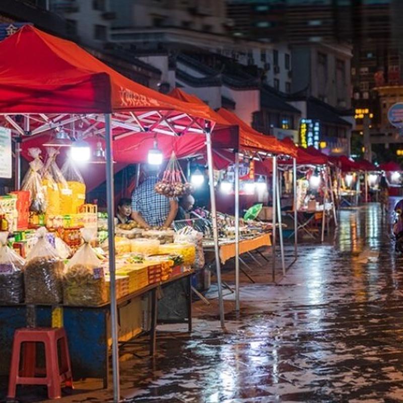 Bóng đèn LED sạc năng lượng mặt trời tiết kiệm di động cho cắm trại ngoài trời