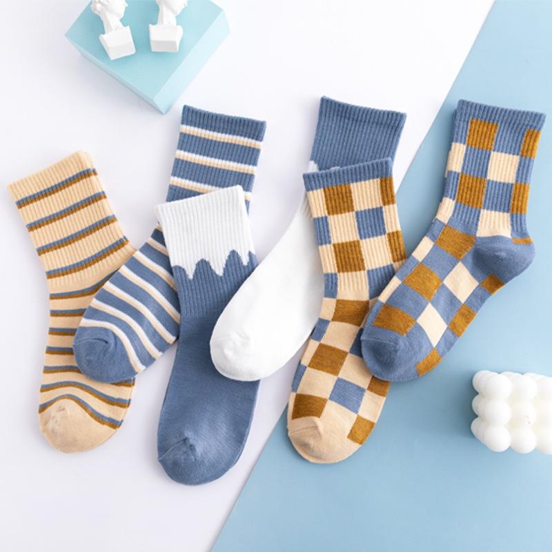 Set 10 Đôi Tất Nữ Phong Cách Valentine Ngọt Ngào Nhiều Mẫu Đáng Yêu