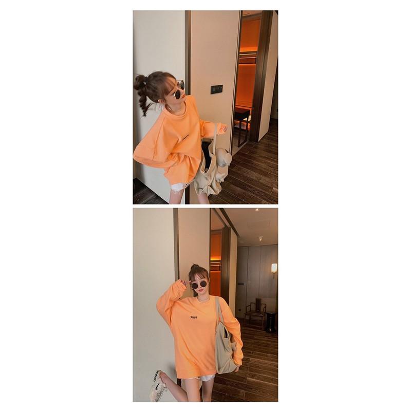 Áo Phông Dài Tay Phom Rộng Thêu Chữ