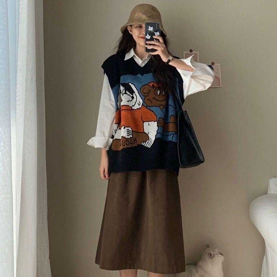 Áo gile form rộng in gấu cực xinh