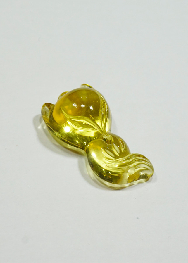 Mặt dây Hồ Ly thướt tha đá Topaz vàng bóng Tình Duyên - mạng Thổ