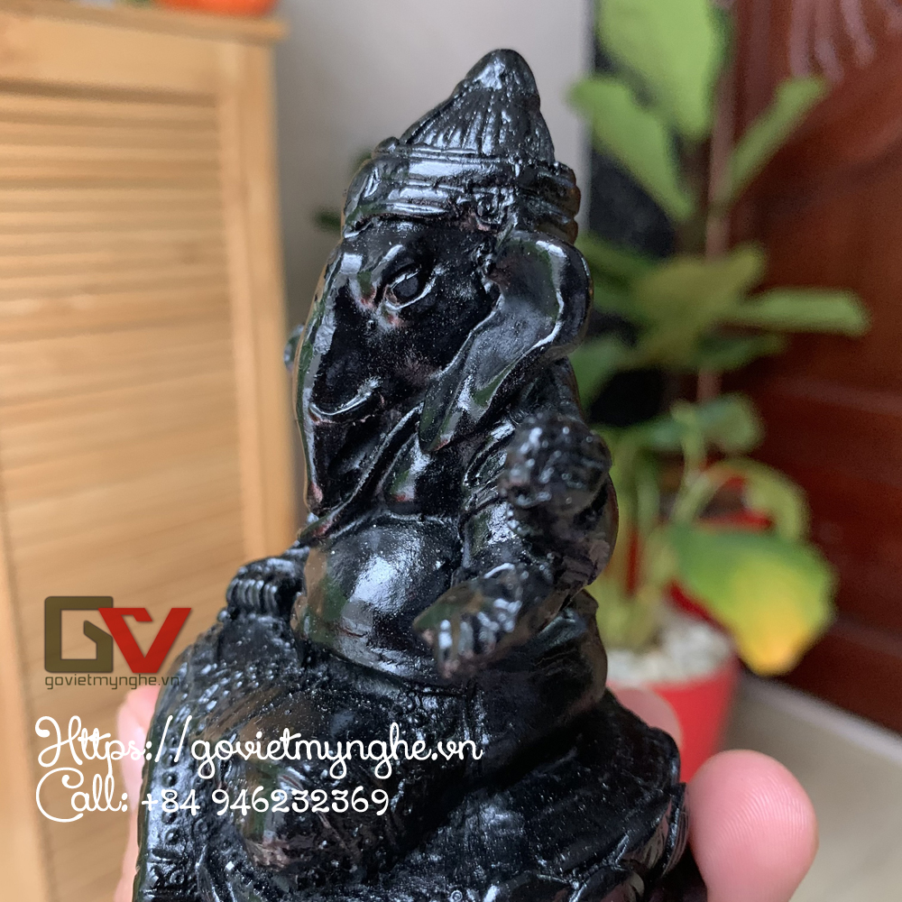 Tượng đá thần voi ganesha - màu đen