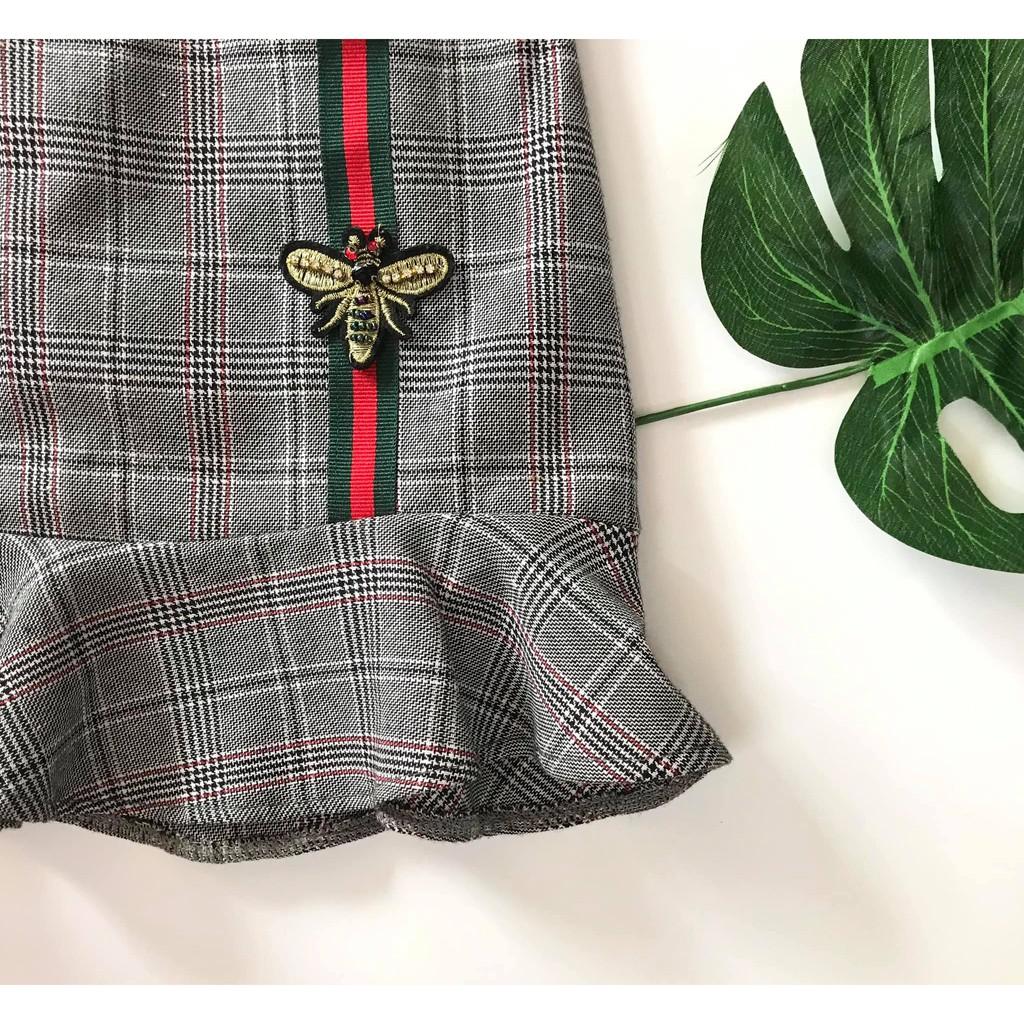 Yếm sọc caro bé gái