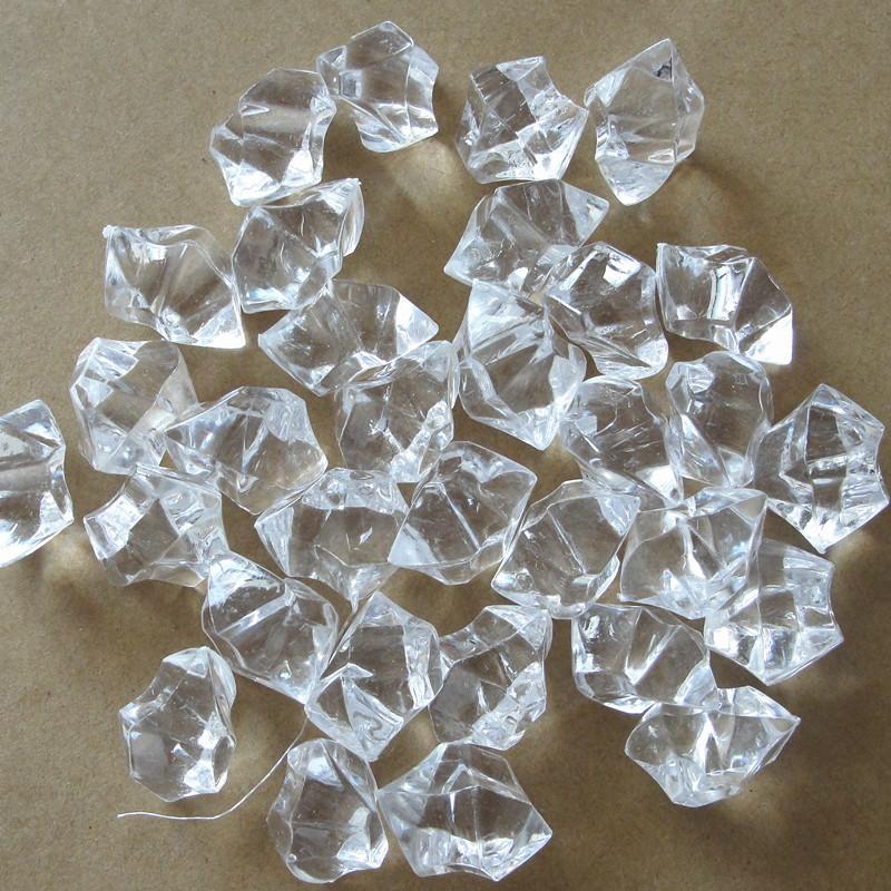 Combo 50 viên sỏi nhựa sz to, đá nhân tạo hình kim cương độc đáo trang trí chậu cây cảnh, lọ hoa, hồ cá