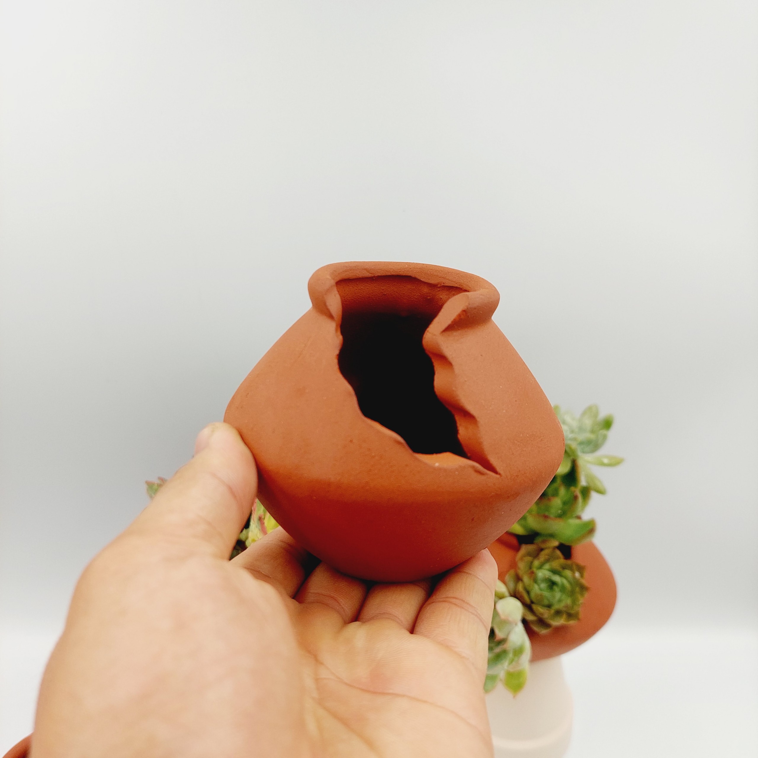 Chậu đất nung, chậu sen đá - Bình vôi dễ thương 48, miệng chậu 4cm, chiều cao 8cm