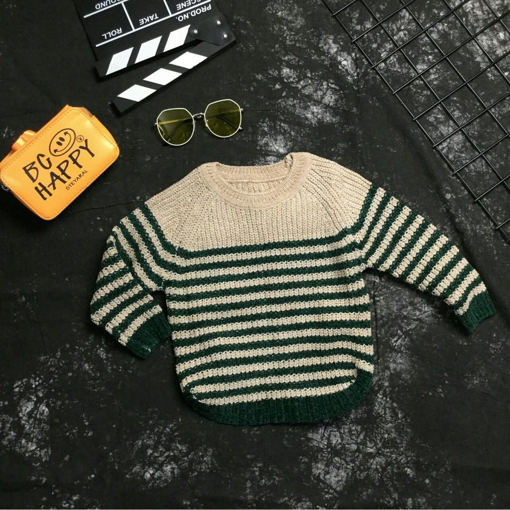 Áo len dài tay cho bé.