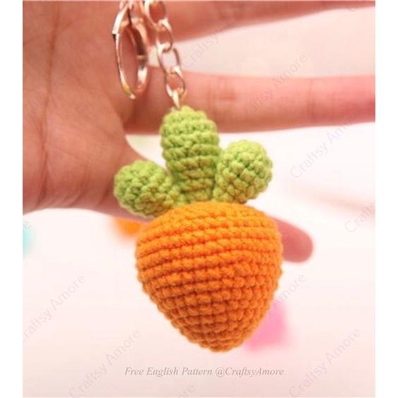 Móc khóa cà rốt bằng len handmade