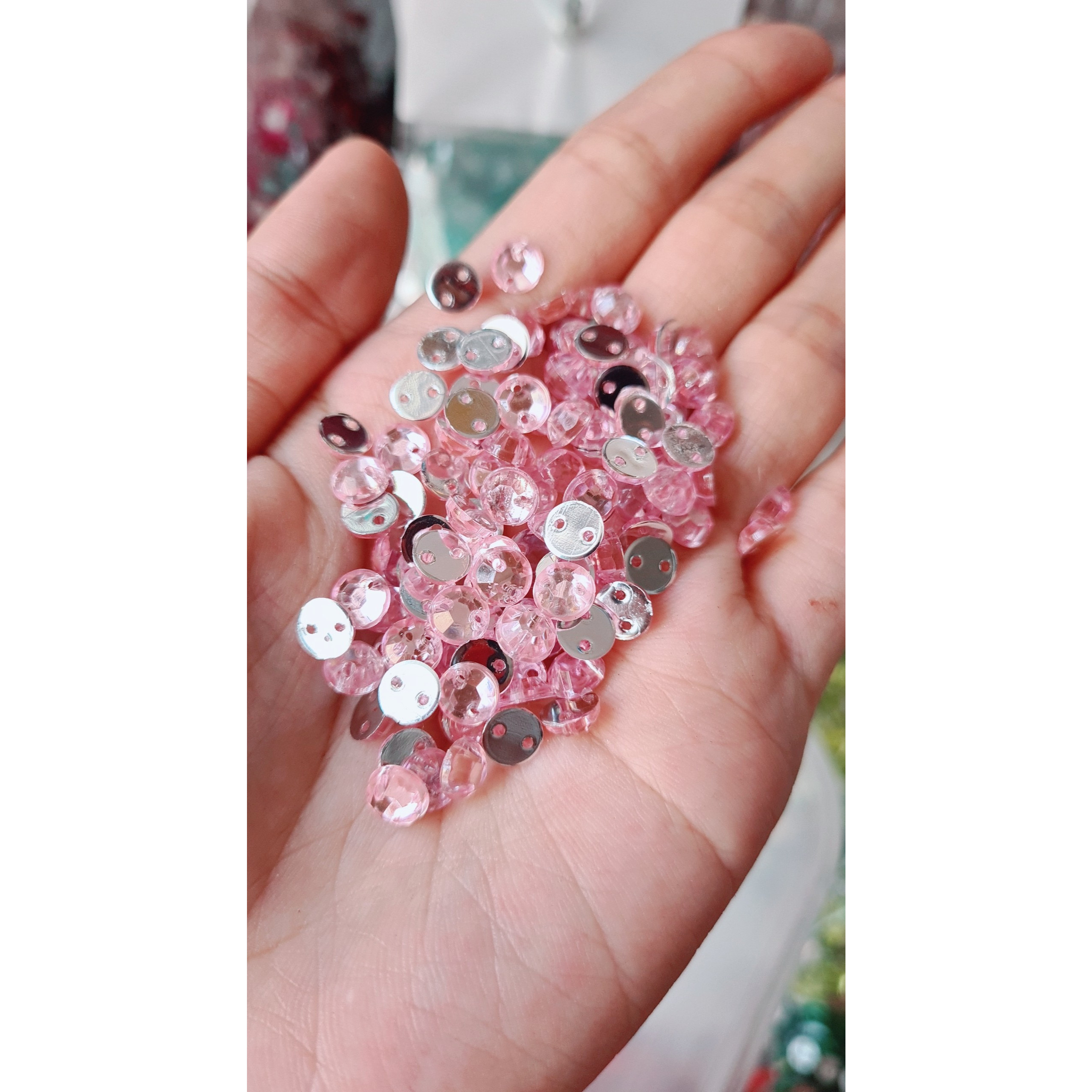 50Gram Đá để kết áo nhựa acrylic hình tròn size 6mm màu sắc đẹp, hạt đều