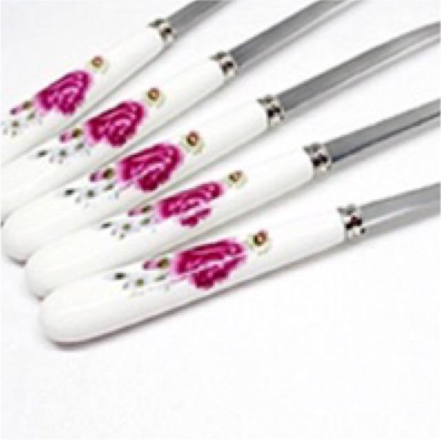 Thìa cà phê cán sứ xinh xinh 15cm.