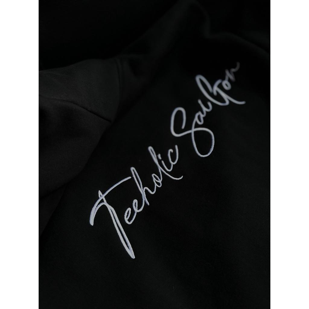 Áo Hoodie Unisex Thêu Logo TeeHolic Màu Đen - THS