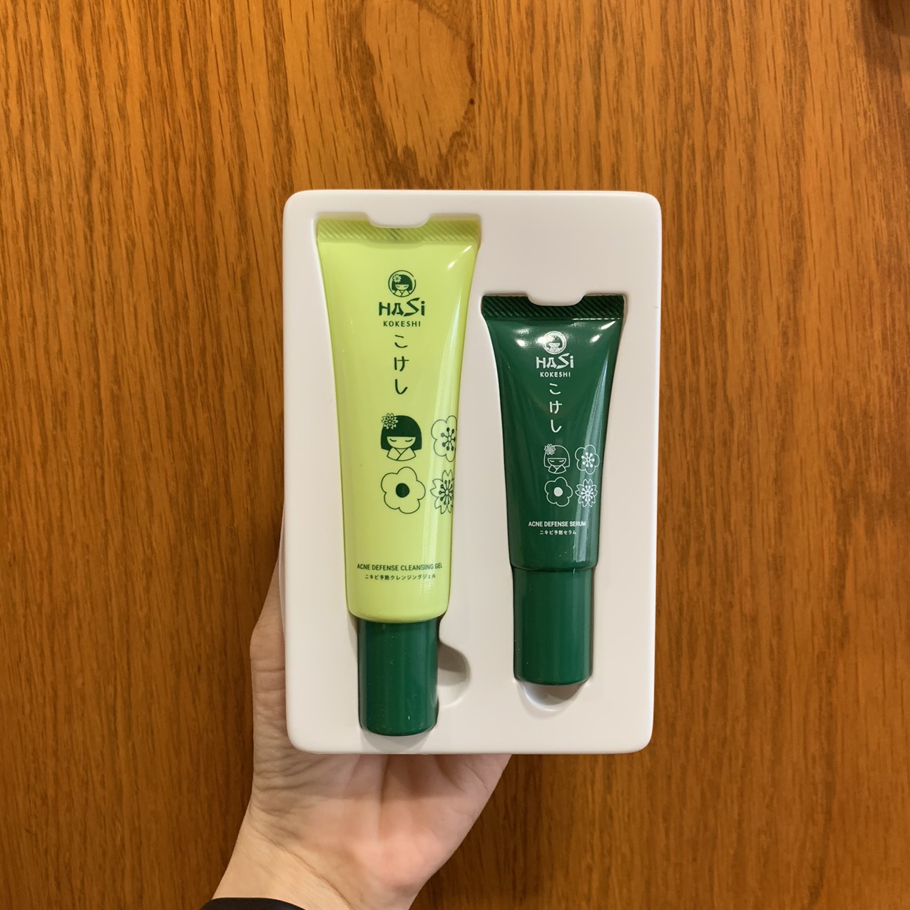 Combo Dưỡng Cho Da Mụn Hasi Kokeshi Acne Defense Set + Hasi Kokeshi Puredoll Acne Spot