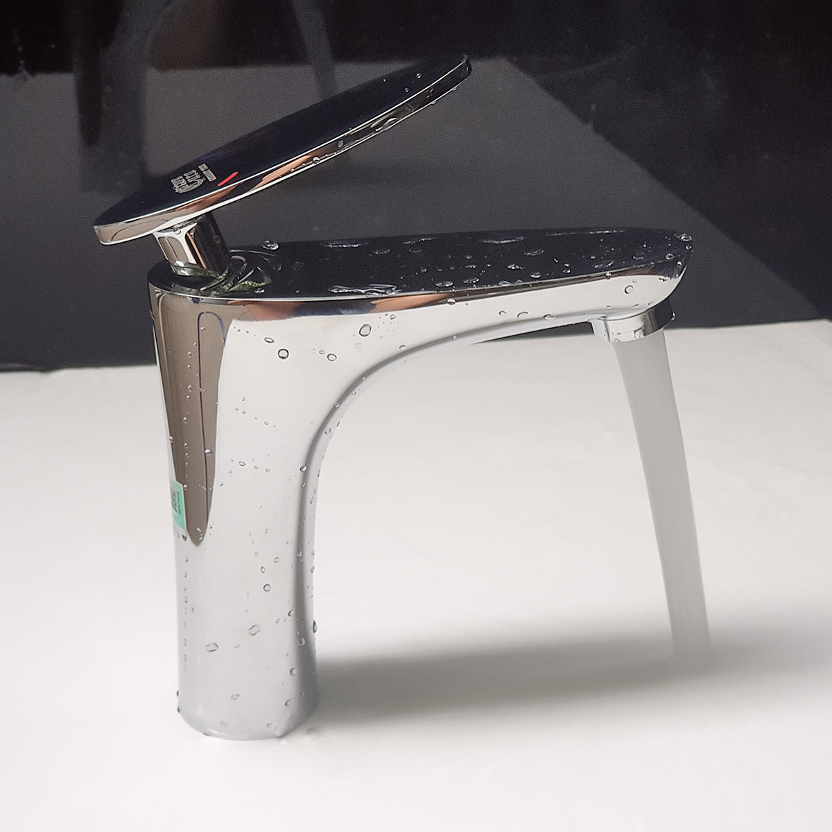Vòi Lavabo nóng lạnh Đồng mạ Chrome Eurolife EL-CAM02