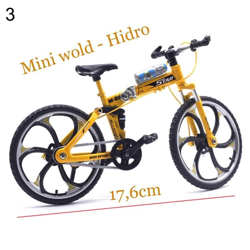 Mô hình xe đạp mini bằng sắt dùng cho búp bê BJD tỉ lệ 1/8, Baboliy
