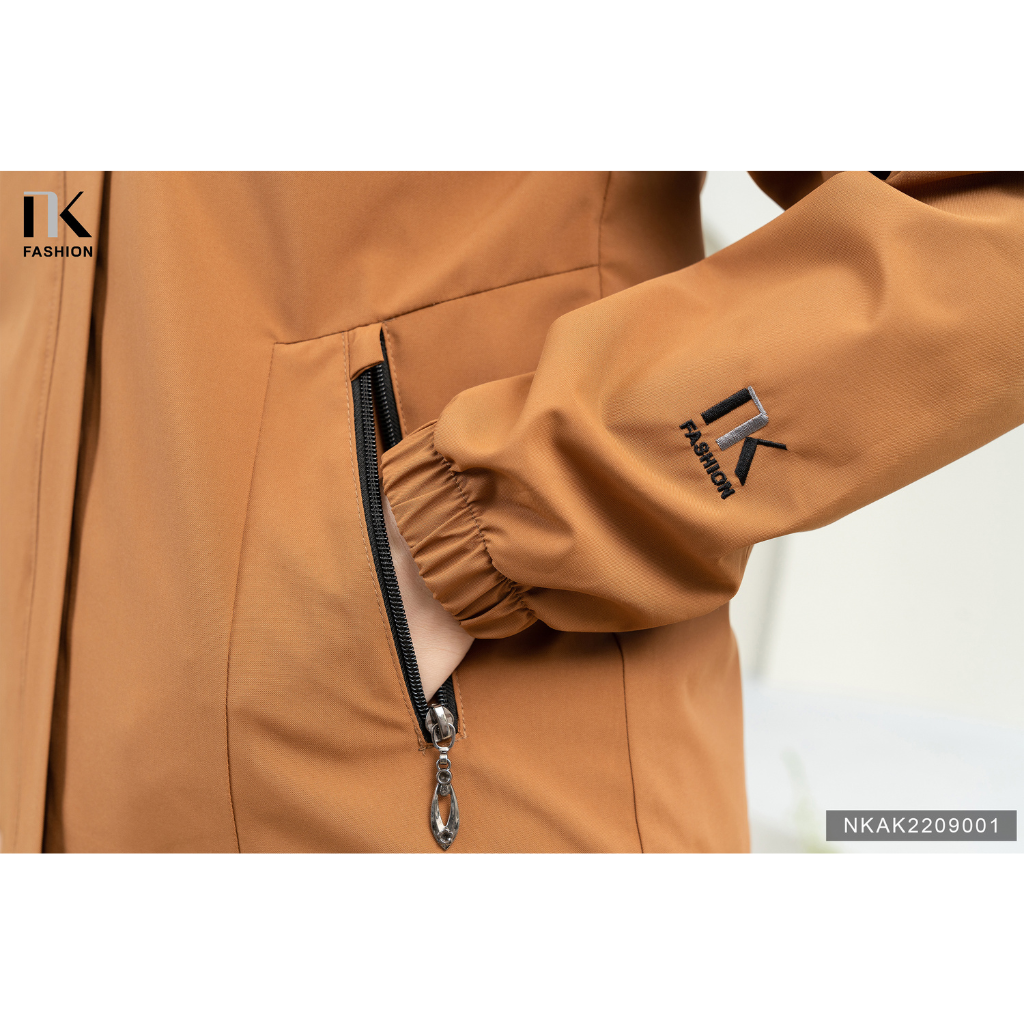 Áo Khoác Gió 3 Túi Thêu Tay NK FASHION Màu Sắc Nhã Nhặn, Thiết Kế Thanh Lịch Cho Nữ NKAK2209001
