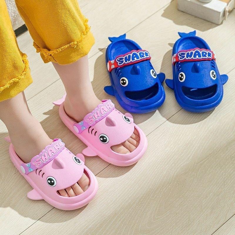 Dép Lê Kèm Dây Quai Hậu Cho Bé 1-5 Tuổi Mẫu Shark DE17