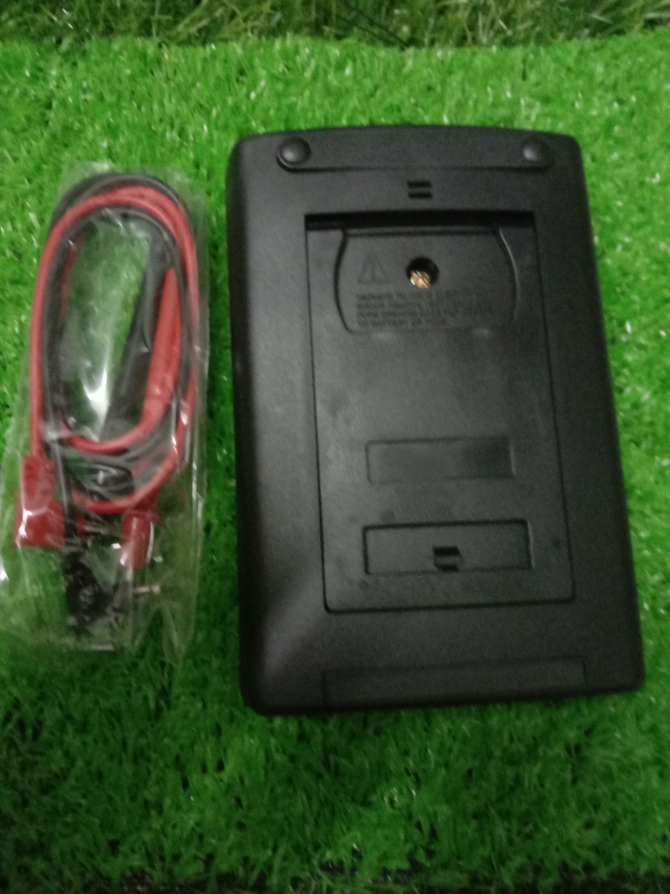 Đồng hồ đo điện van năng 960 đỏ
