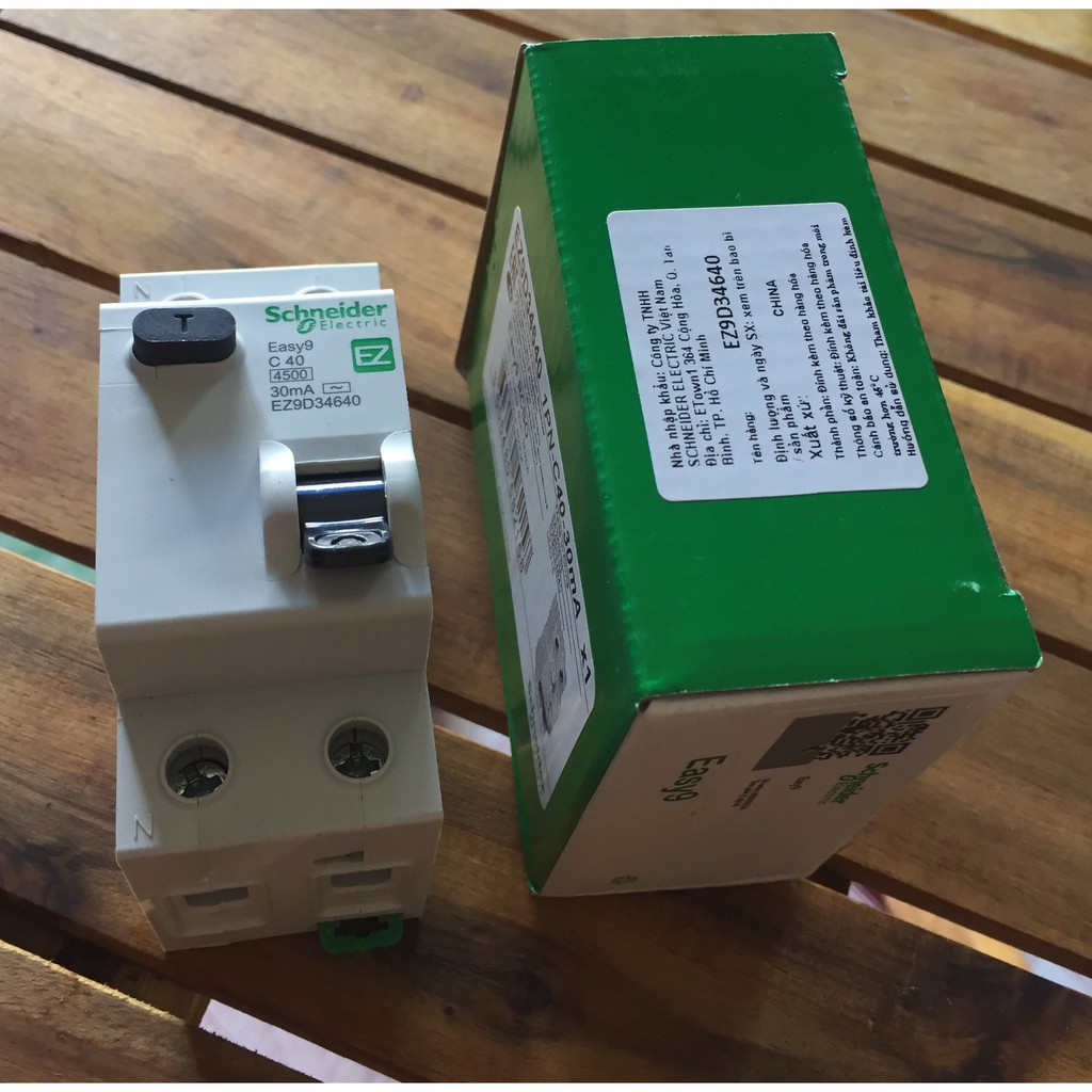 Aptomat tự động Schneider Electric MCB Easy9 4.5kA 2P 230V