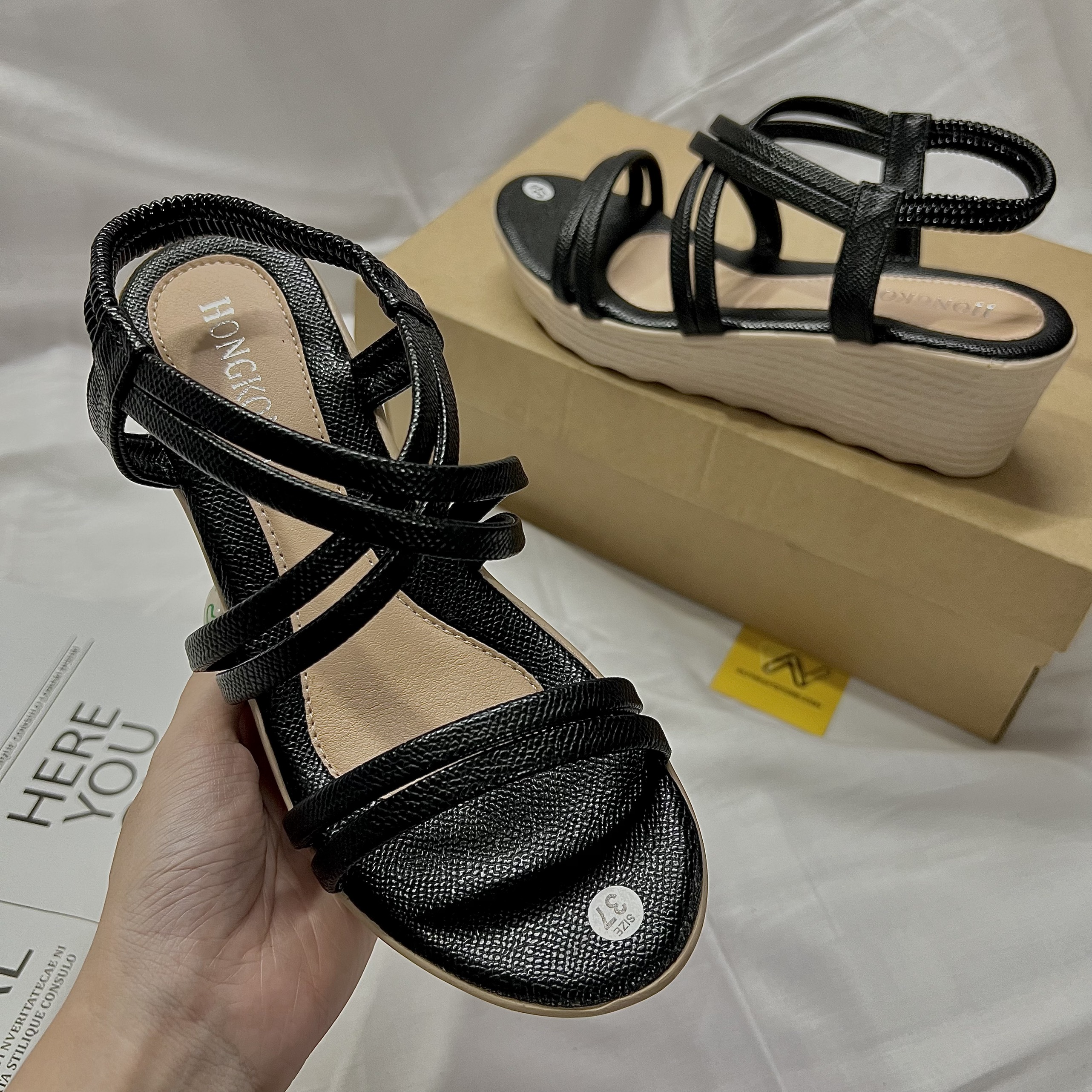 Giày Sandal Nữ Quai Ngang Đế Xuồng Màu Trắng Đen Dây Mảnh Nhỏ Duy Nhật Store Học Sinh Đi Học Bền Uzzang Chiến Binh Thun