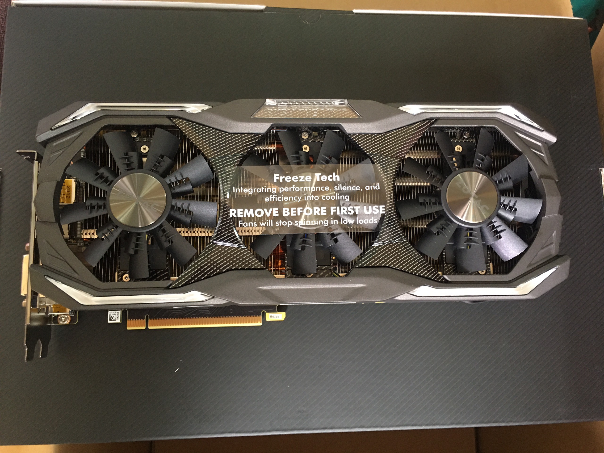 Card màn hình Zotac GTX 1060 6gb 3fan GDDR5X - Hàng Chính Hãng