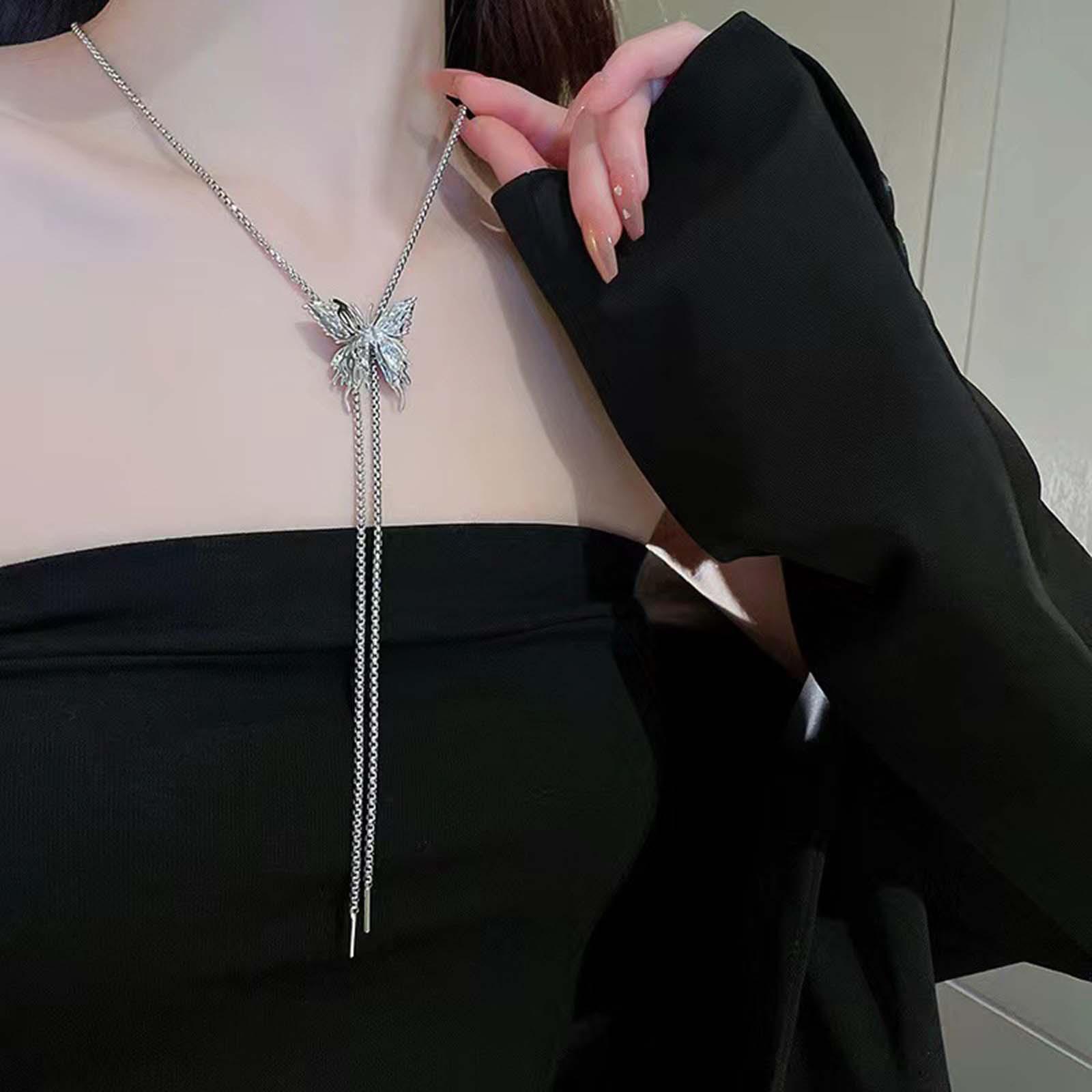 Butterfly Pendant Sweater Chain Individuality Irregular Hiphop Jewelry Fashion Elegant Sweater Necklace Butterfly Chain for Women Girls Gift