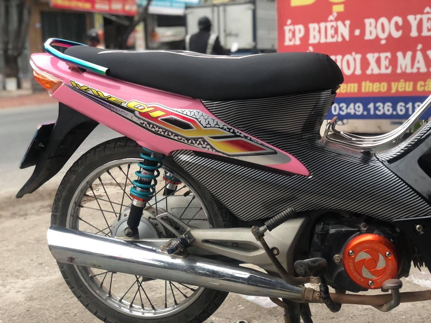 Decal các bon bóng cao cấp, Dán trang trí nội thất ô tô, xe máy