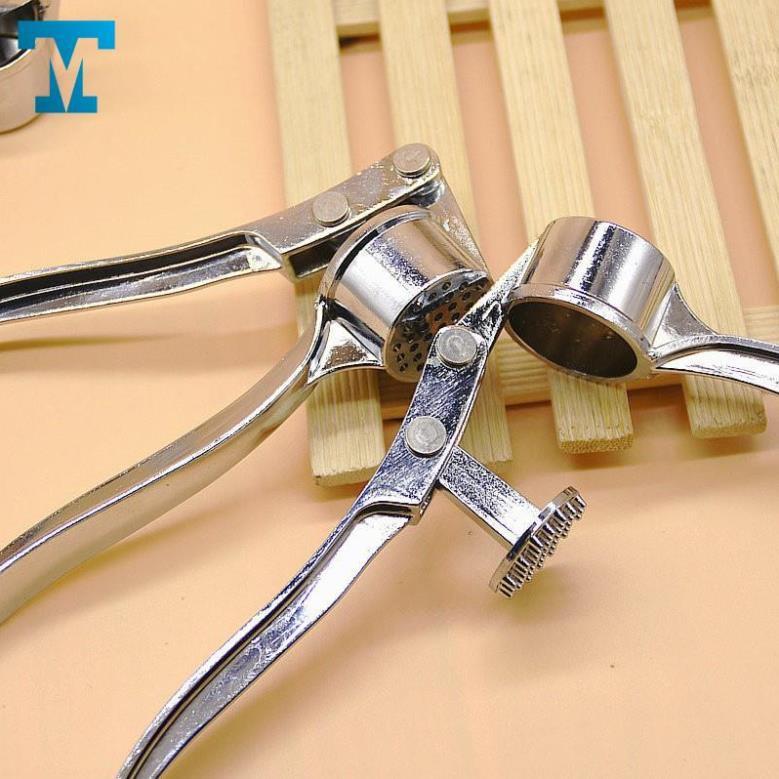 Dụng cụ kẹp tỏi, hành thông minh cho nhà bếp-Kẹp tỏi 3 in 1 inox xịn