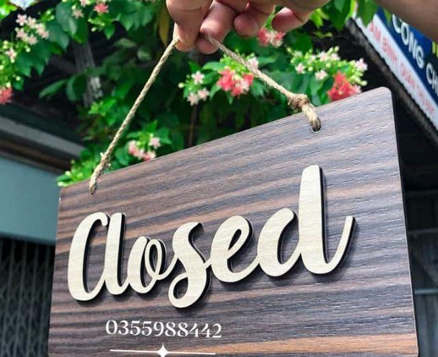 Bảng gỗ treo shop Open /Close