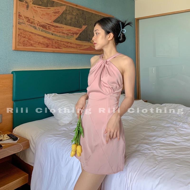 Đầm yếm lụa