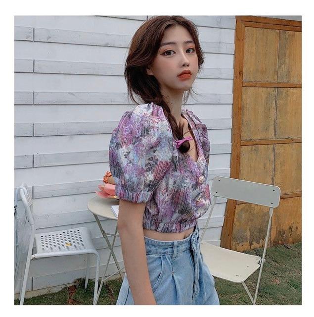 Áo sơmi hoa croptop cúc ngọc sang trọng