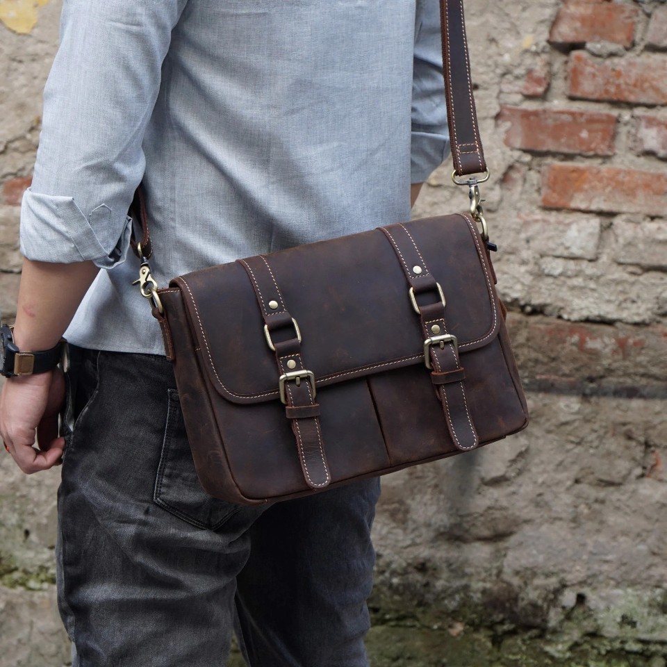 TÚI ĐEO CHÉO IP200 DA BÒ SÁP