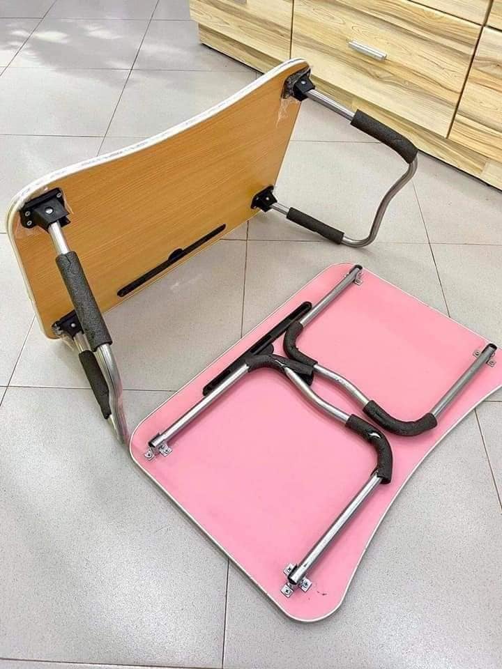 Bàn laptop chân thép sơn tĩnh điện học sinh gấp gọn có khe cắm ipad thông minh- Mix ngẫu nhiên