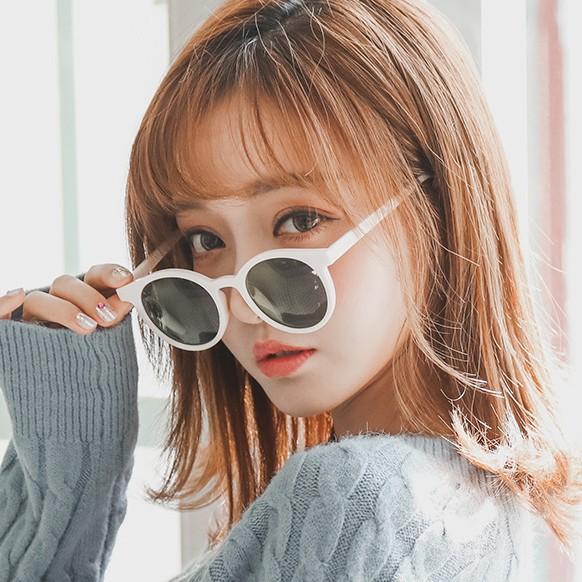 Kính mát nữ thời trang ulzzang hot nhất năm 2020