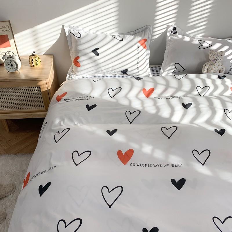 Bộ Chăn Ga Gối Poly Cotton Tim Trắng Caro