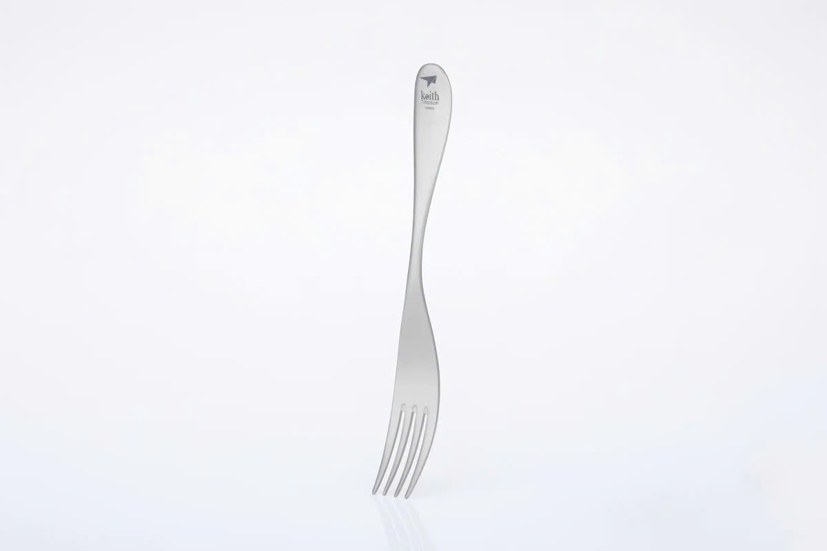 Nĩa bàn ăn Titanium Keith Ti5202 - dài 18cm