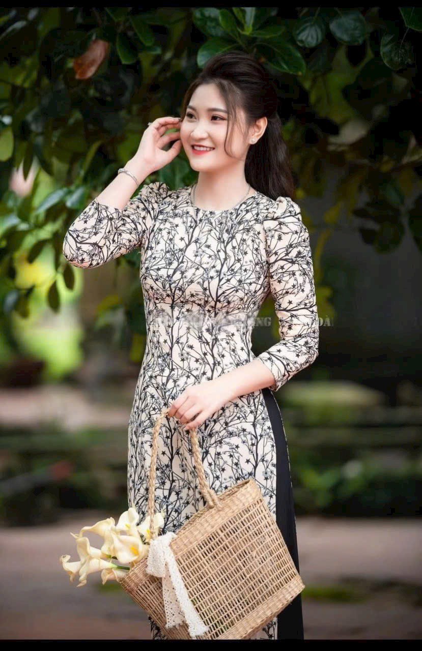 SÉT ÁO DÀI IN HỌA TIẾT HOA NHÍ TẶNG KÈM QUẦN