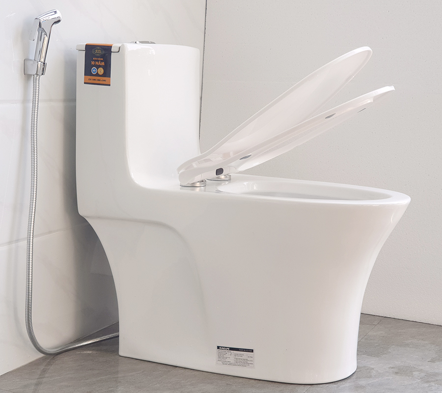 Bồn cầu 1 khối men Nano tuyết bóng sáng, nắp đóng siêu êm, 2 chế độ xả Eurolife EL-BC262