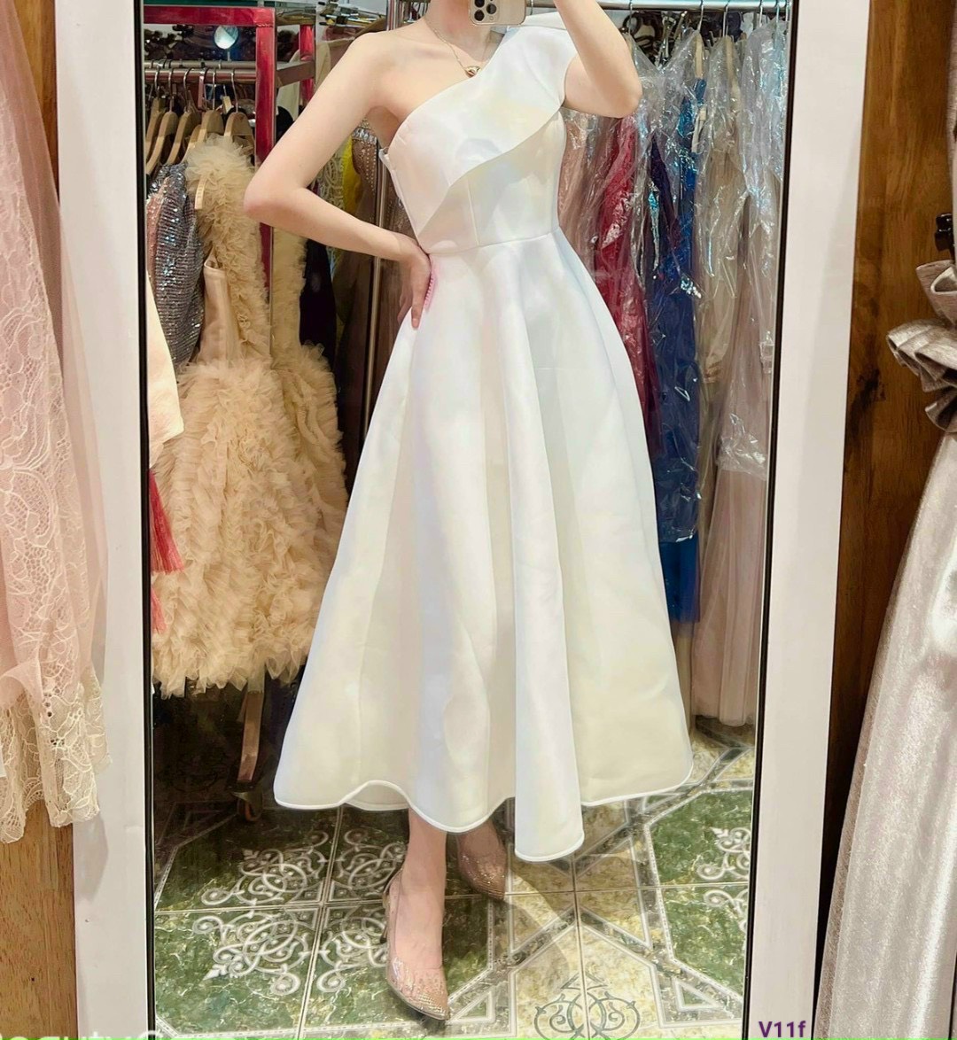 ĐẦM XOÈ BÈO VAI
