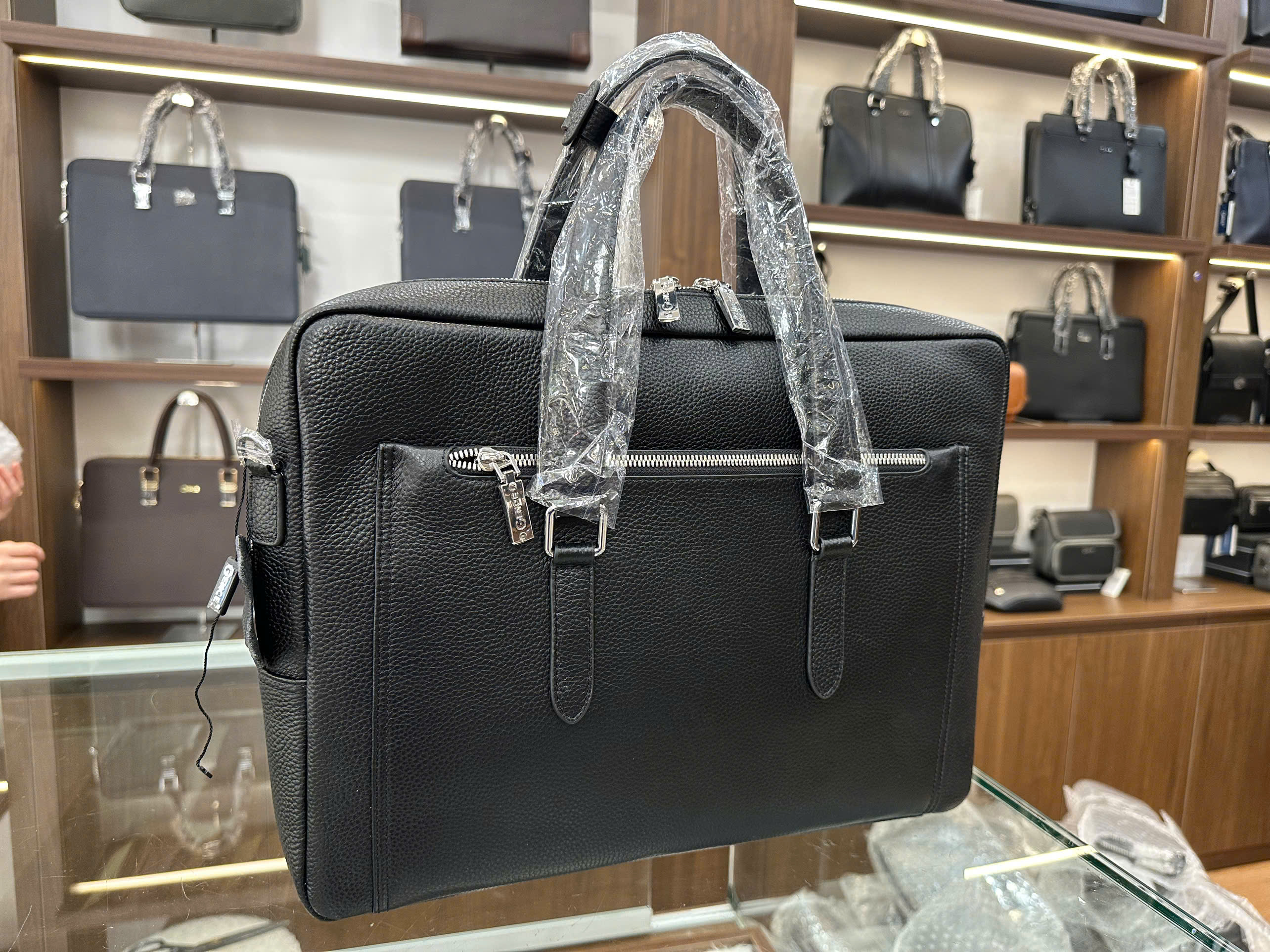 Cặp Công Sở Túi Xách Nam Chính Hãng GENCE GCE31 Da Bò Mềm Cao Cấp Màu Đen Có Dây Đeo Vai