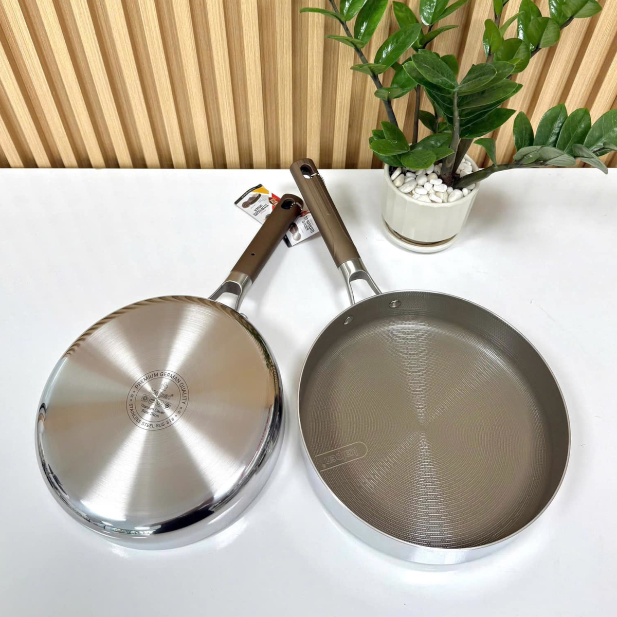 Chảo Inox 3 lớp liền khối chống dính Kalpen Nano Titanium Dauer chuản Đức - Hàng chính hãng