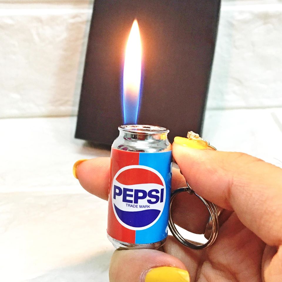 Hột quẹt bật lửa móc khóa hình lon nước ngọt Pepsi mini (xài ga)