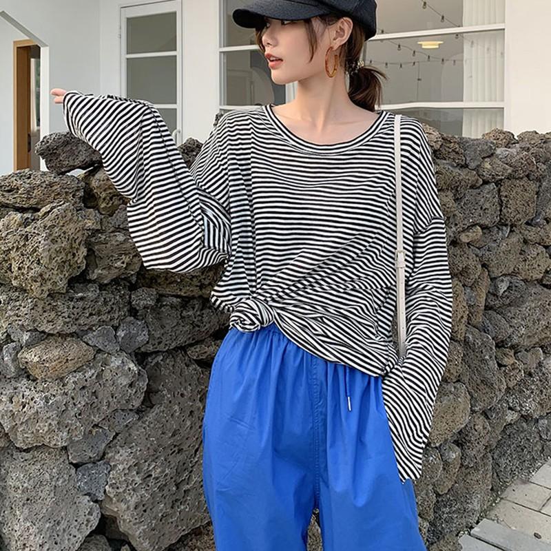 Áo thun kẻ sọc dài tay form rộng phong cách Hàn Quốc đơn giản
