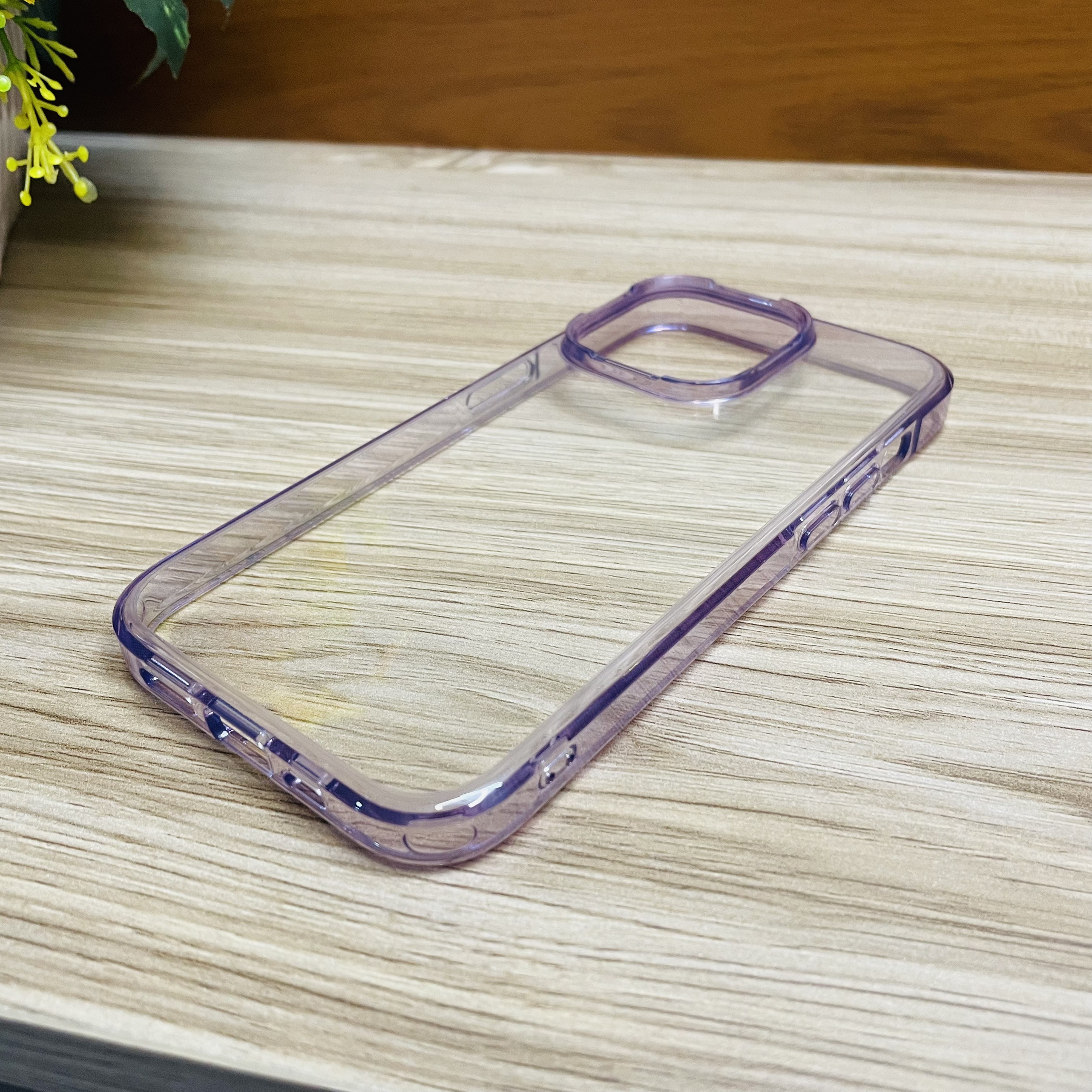Ốp lưng Likgus trong viền màu tím dành cho iPhone 14 Pro - hàng chính hãng