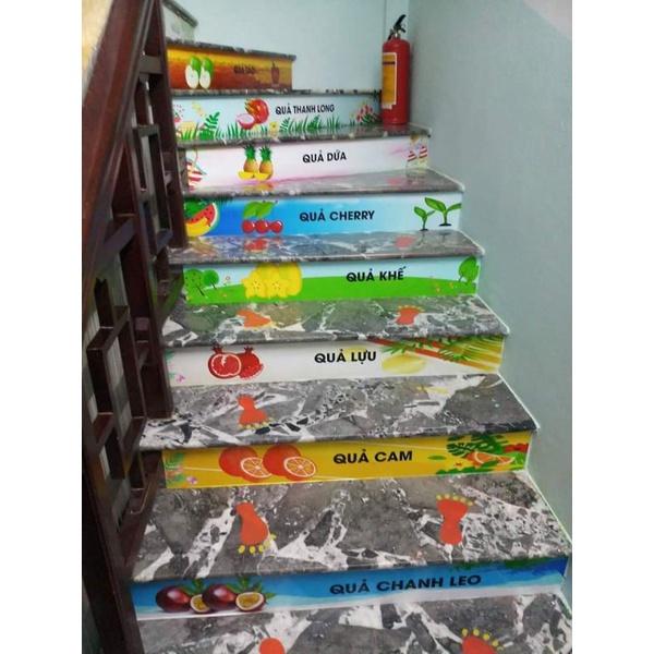 Set 11 bậc decal trang trí cầu thang hoa quả tiếng việt
