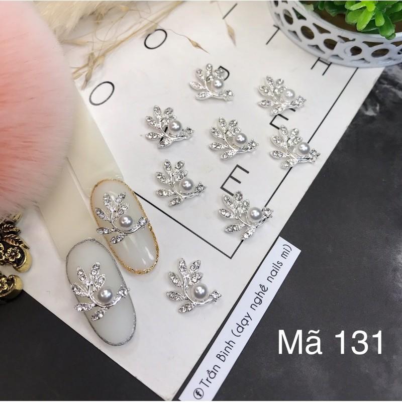 Charm xịn mã 127-135