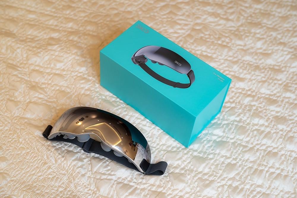 Kính Massage Mắt SKG E7 giúp Tăng Thị Lực, giảm Khô, Mỏi Mắt với 18 kiểu Mát-xa và Chườm nóng