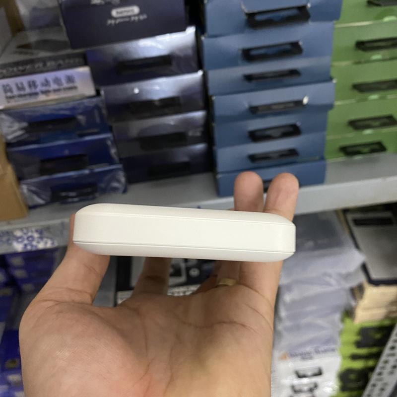 Pin dự phòng sạc nhanh Remax RPP-502 10000mAh siêu mỏng - hỗ trợ QC 18W và PD 20W (2 màu tuỳ chọn) - Hàng Chính Hãng