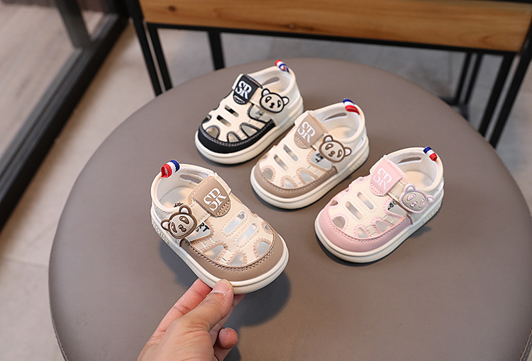 Giày Sandal quai hậu cho bé gái tập đi siêu nhẹ, chống trơn trượt – GSD9100